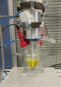 Ensayo para la obtención de las condiciones más adecuadas para la elaboración de los electrodos del futuro electrolizador.