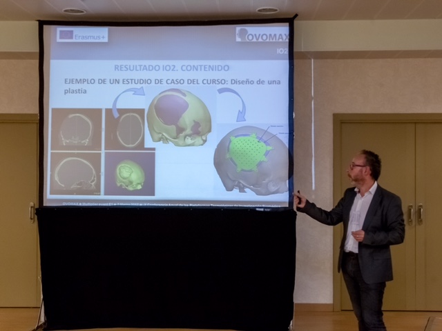 Luis Portolés de AIDIMME, durante la explicación del proyecto OVOMAX.