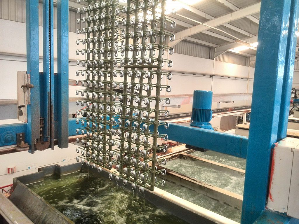 SATIS COATING – Línea de baños