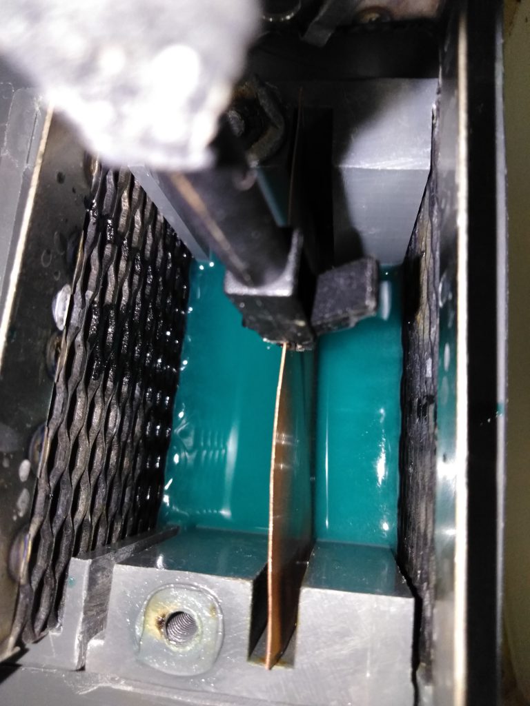 Electrodeposición de cobre contenido en un baño de decapado